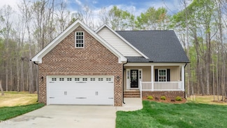 2987 Wesley Farm Ln, Sophia, NC 27350