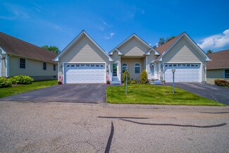 1421 Douglas Ave Unit E, North Providence, RI 02904