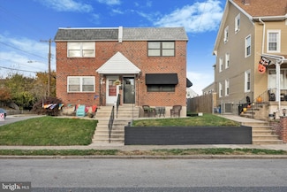 703 Hoffnagle St Unit 2, Philadelphia, PA 19111