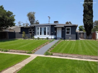 14945 Chatsworth St, Los Angeles, CA 91345