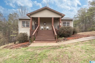 175 Meadow Ln, Wedowee, AL 36278
