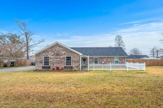 6715 Meadow Ridge Ln, Lake Charles, LA 70605