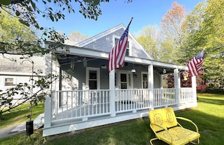 133 Main St, Sandown, NH 03873