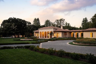 20 Meadow Ln, Portola Valley, CA 94028
