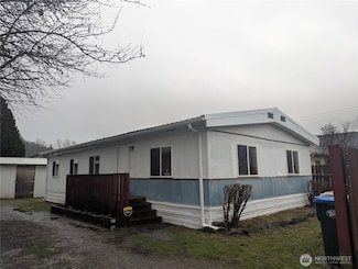 161 1st St, Morton, WA 98356