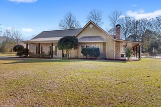 2976 Burnt Bridge Rd, Picayune, MS 39466