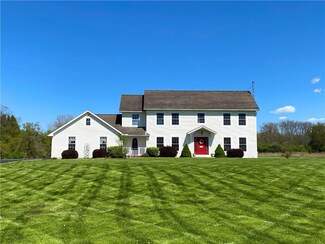 364 Quaker Meeting House Rd, Honeoye Falls, NY 14472