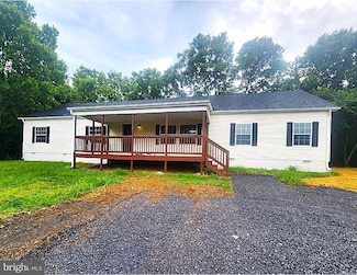 60 Hatchery Rd, Inwood, WV 25428