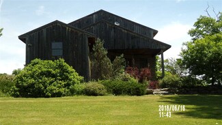 398 Applesauce Hill Rd, Castleton, VT 05735