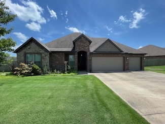 1513 Crestwood Hills Ln, Cave Springs, AR 72718