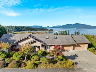4800 Harbor View Place, Anacortes, WA 98221