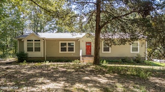 2127 Horny Head Creek Rd, Parsons, TN 38363