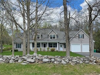 4554 Bamerick Rd, Jamesville, NY 13078