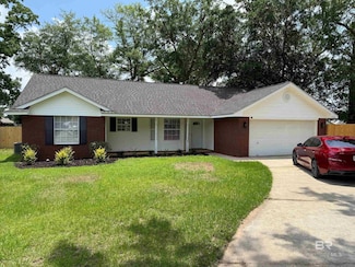 114 N Pine St, Foley, AL 36535