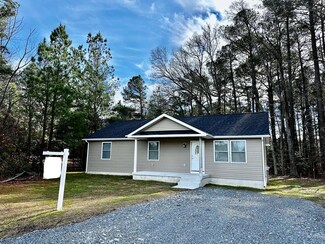 22 Currioman Ct, Montross, VA 22520
