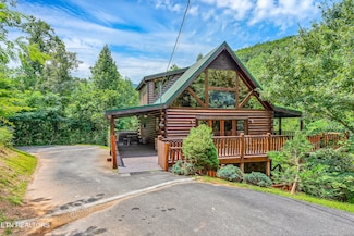 1615 Mountain Dreams Way, Sevierville, TN 37862