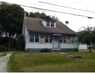 34 Upton St, Adams, MA 01220