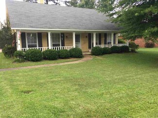 411 Riverbend Dr, Byram, MS 39272
