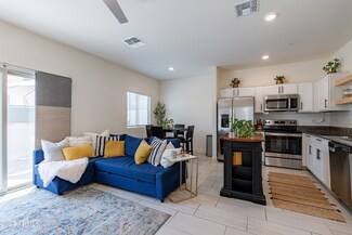 2157 W Harmont Dr, Phoenix, AZ 85021