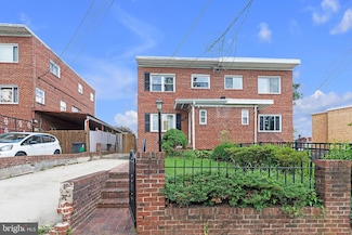 8305 Navahoe Dr, Silver Spring, MD 20903