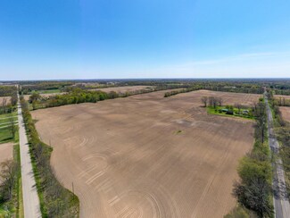 70185 5 Points Rd, Edwardsburg, MI 49112