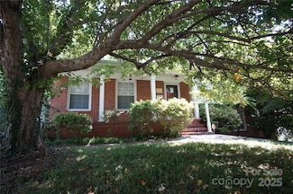 5127 Murrayhill Rd, Charlotte, NC 28210