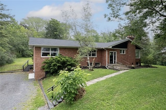 216 Berkshire Rd, Ithaca, NY 14850