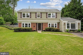 12430 Shadow Ln, Bowie, MD 20715