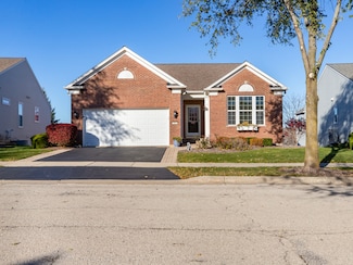 3001 Ravinia Cir, Mundelein, IL 60060
