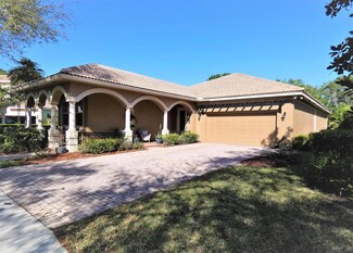134 Via Castilla, Jupiter, FL 33458