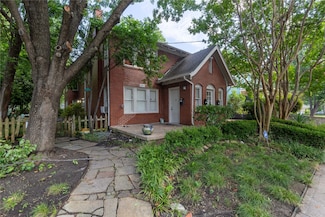 4808 Junius St, Dallas, TX 75246