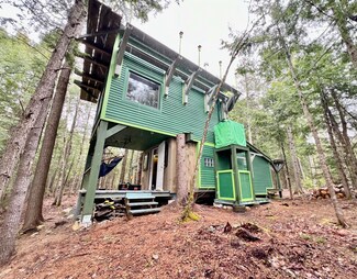 10 Angel Ln, Medford, ME 04463