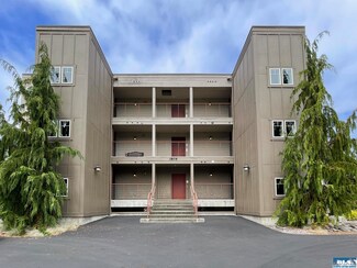 1809 Melody Ln, Port Angeles, WA 98362