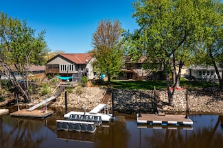 206 Westview Place, La Crosse, WI 54601