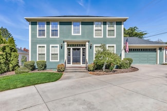 3487 Greystone Ct, Medford, OR 97504