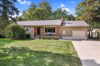 4860 Dillon St, Brighton, MI 48116