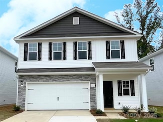 2133 Clapham Ct, Charlotte, NC 28215