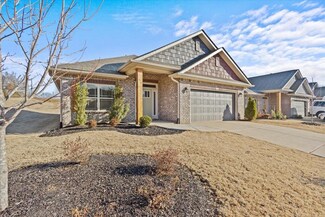 603 Lombard Dr, Boiling Springs, SC 29316