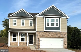 20 Christina Dr, York, PA 17315