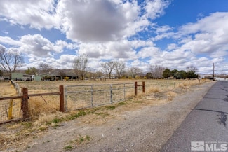 1671 Vista Moon Ct, Fernley, NV 89408