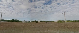 914 Columbus Blvd S, Lehigh Acres, FL 33974