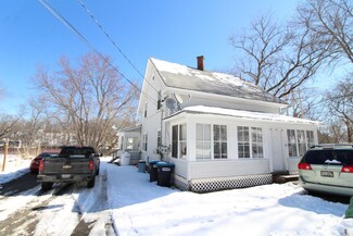24 Howard St, Old Town, ME 04468