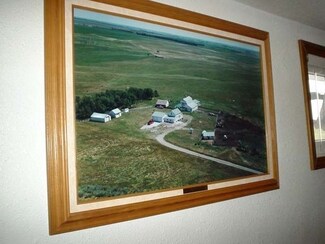 2475 92nd St SE, Zeeland, ND 58581