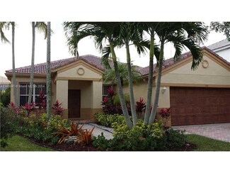 1105 Birchwood Rd, Weston, FL 33327
