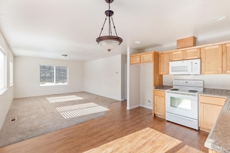 1828 Allen Creek Rd, Grants Pass, OR 97527
