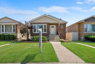 8125 S Albany Ave, Chicago, IL 60652