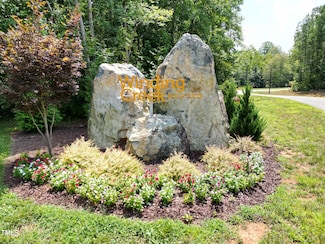 2968 Forest Creek Ln, Mebane, NC 27302