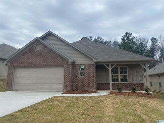 4965 Kerri Ln, Center Point, AL 35215