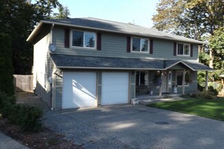 1312 S 233rd Place, Des Moines, WA 98198