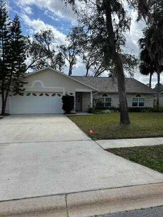 712 Saybrook St, Port Orange, FL 32127